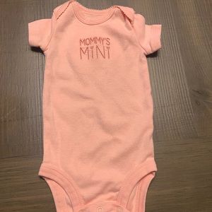 Short sleeve, onesie